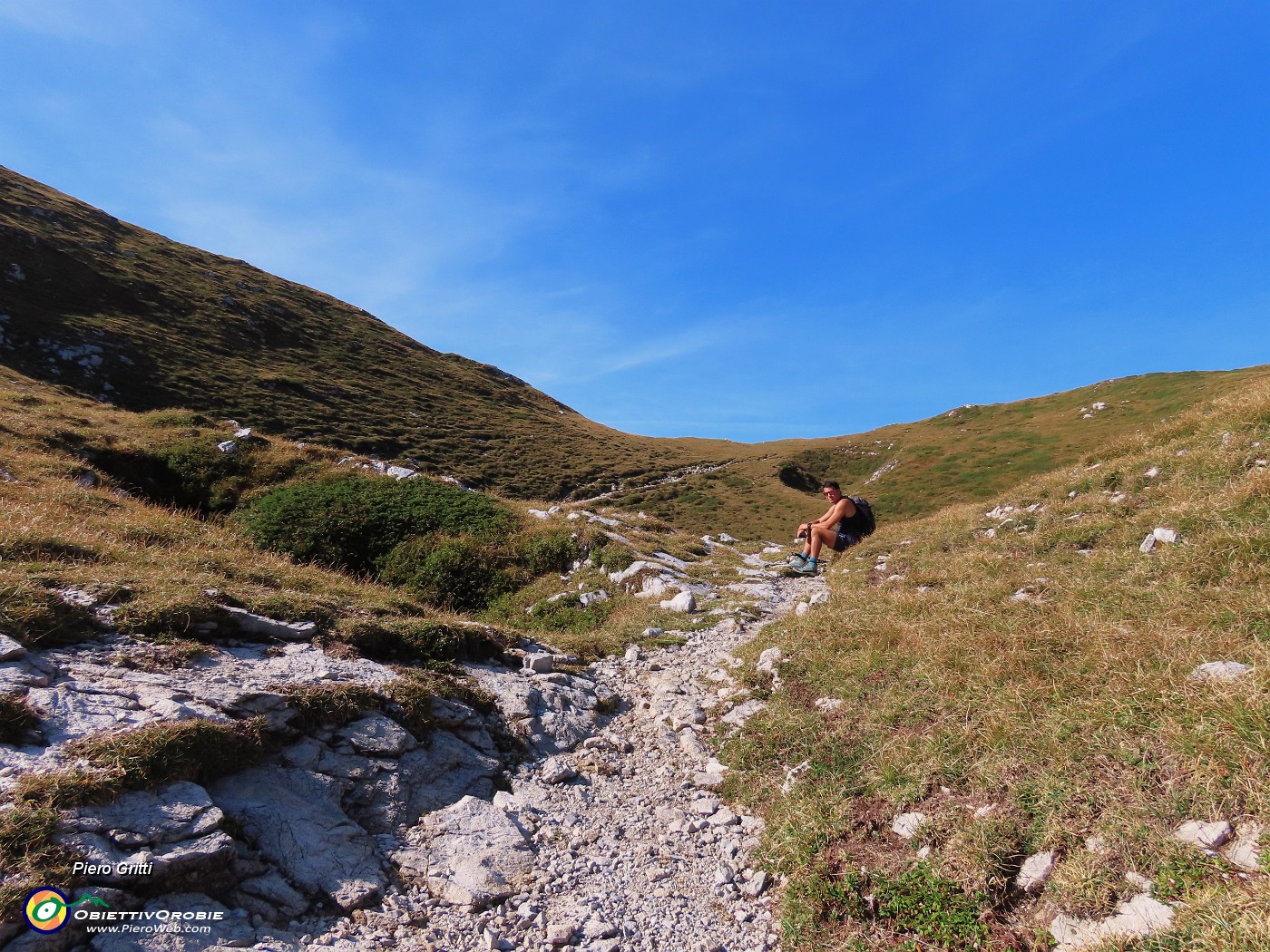 25 In vista della Bocchetta di Cimetto (1935 m).JPG